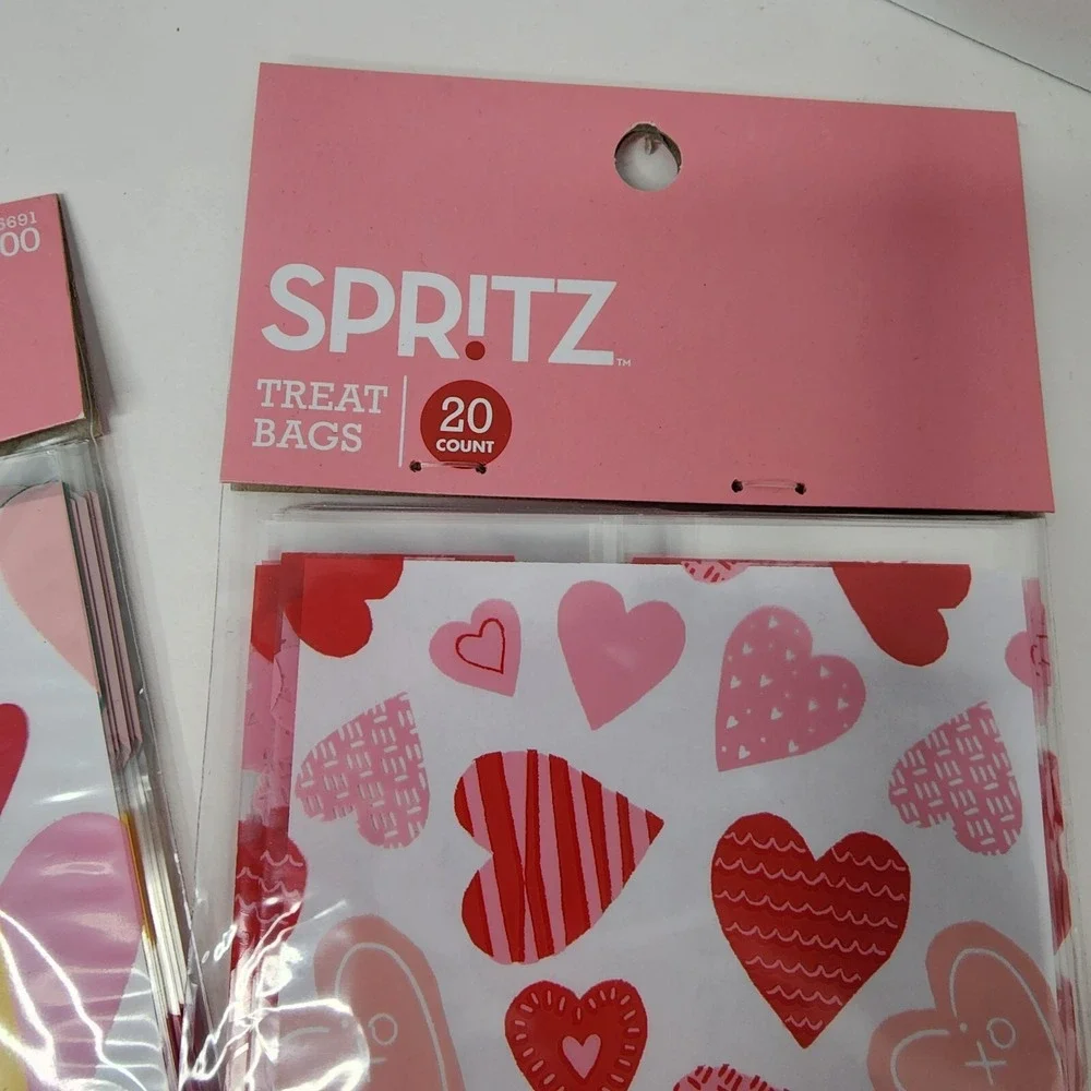 Valentine's Day Treat Bags Celo Target Spritz Kids NEW 4 Sets 72 ct total